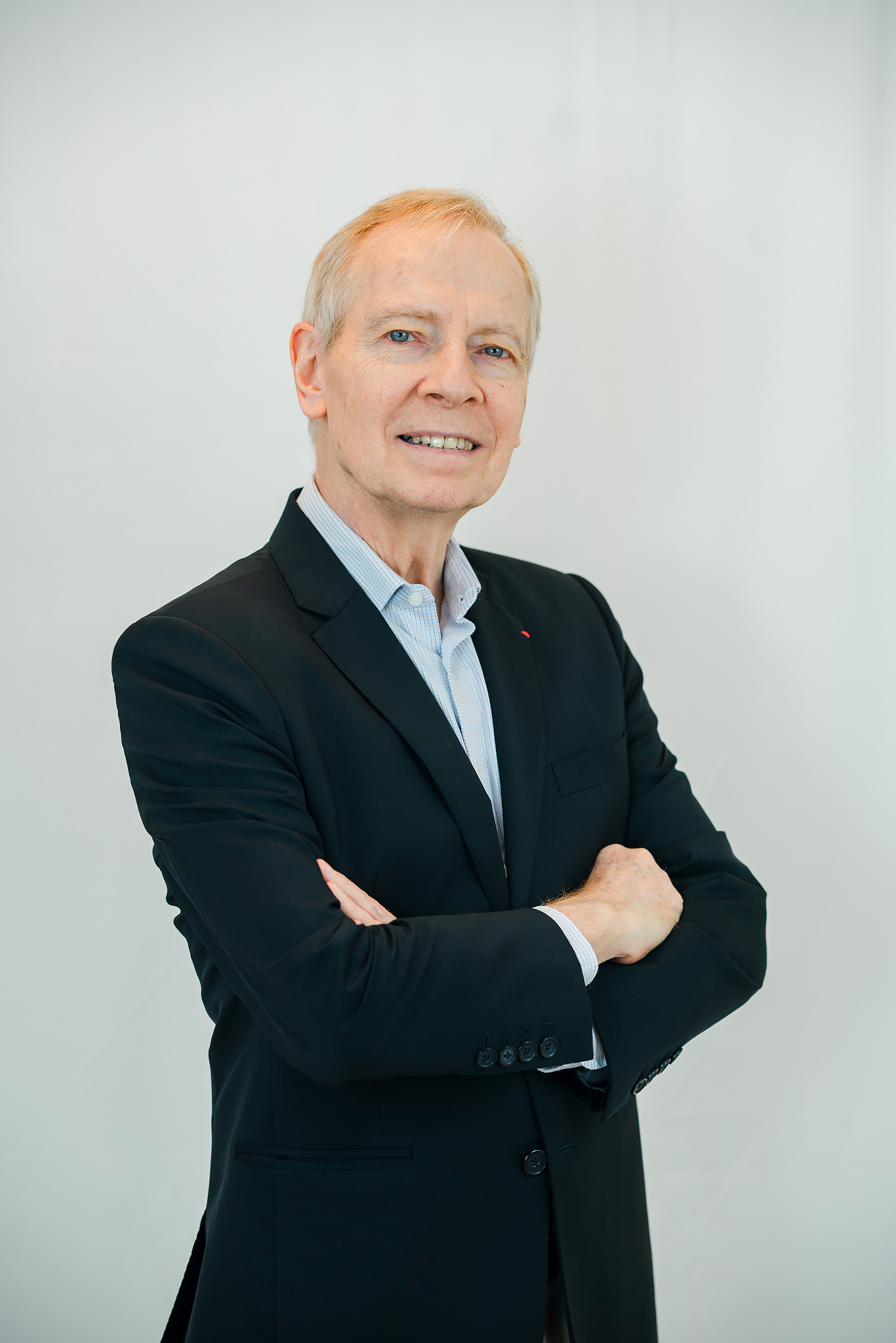 Dr. Gerard Lalande